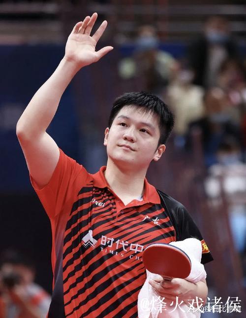 樊振东独创手势掀起运动员模仿风潮